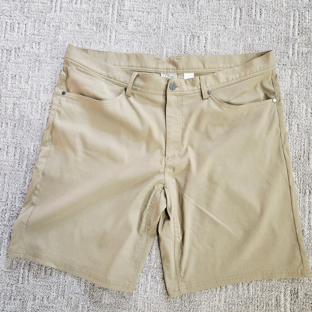 L.L. Bean Shorts size 40